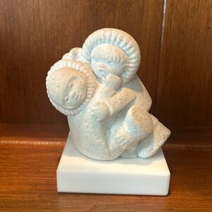 Marbell by Stone Art Belgium Figurine‎ children tumbling